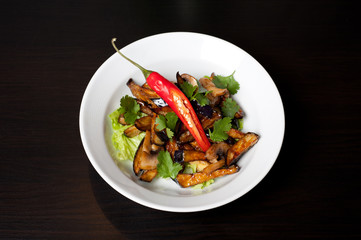Salad from roasted eggplants