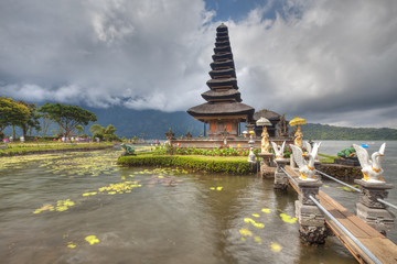 Ulun Danu Temple