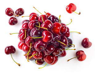Fototapeta na wymiar fresh red cherries