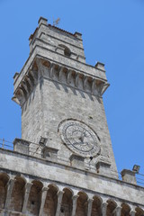 Fototapeta na wymiar Wieża z Twilight w Montepulciano