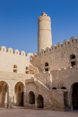Fototapeta na wymiar stare domy w medyny w Sousse, Tunezja