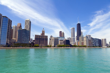Fototapeta na wymiar Chicago Skyline With Blue Clear Sky