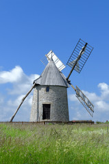 Fototapeta na wymiar the windmill
