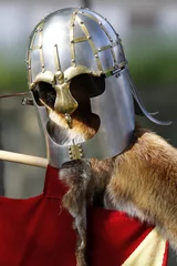 Photo sur Plexiglas Chevaliers Casque de chevalier avec fourrure de renard