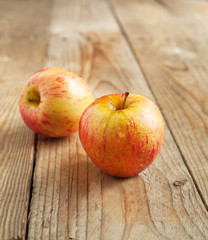 Fresh apples