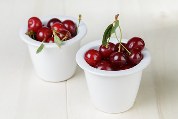 ripe cherries in bowl