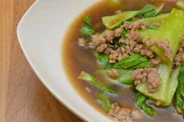 Fried chinese cabbage with mince pork in oyster sauce