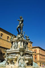 neptune square - bologna