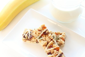 ミューズリーバーの朝食