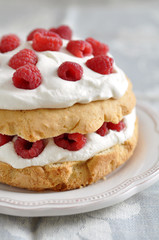 Himbeer Sahne Torte