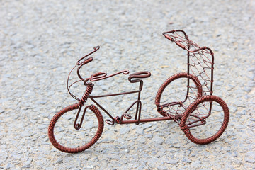 toy crafts bicycle made of copper wire