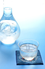 冷酒と冷酒器