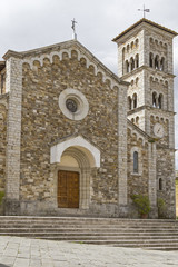 Fototapeta na wymiar Chiesa di San Salvatore