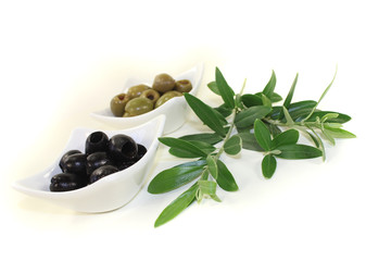 frische Oliven