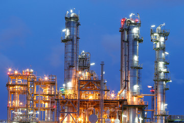 Chemical structure in twilight time