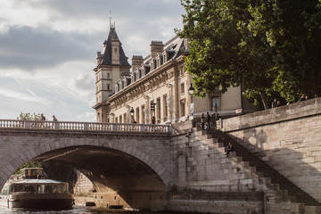 Fototapeta na wymiar Quais de Seine