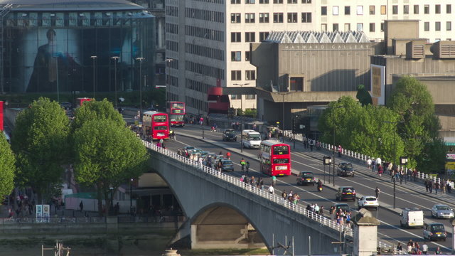 buses and vehicles waterloo bridge london
