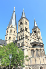 Fototapeta na wymiar Bonner Münster Bonn (HDR)