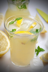 Limonata fresca - Fresh lemonade