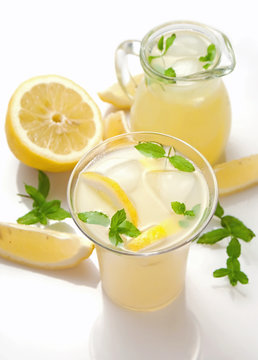 Limonata fresca - Fresh lemonade