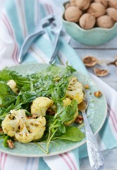 cauliflower and ruccola salad