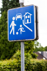 german play street sign