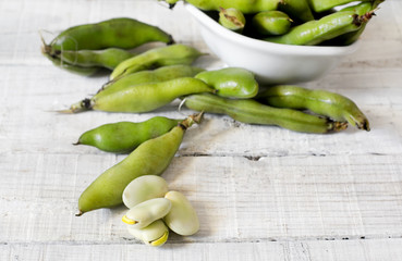 BROAD BEANS