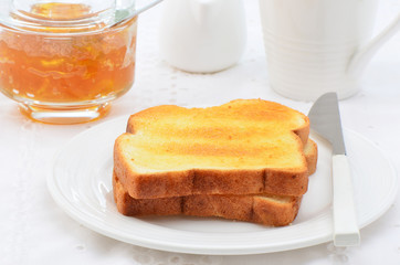Fototapeta na wymiar Toast with marmalade