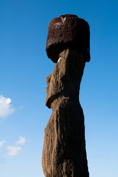 Moai, Easter island (Chile)