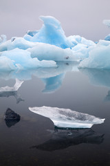 iceberg landscape © kikkerdirk