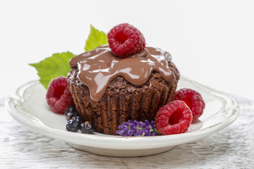 Chocolate cake with raspberries