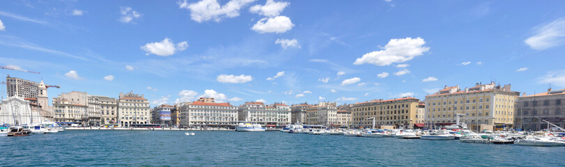 Fototapeta na wymiar Marseille 2013