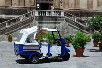 Tipico trasporto turistico  siciliano.