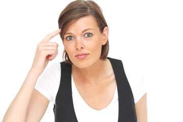junge Frau zeigt einen Vogel