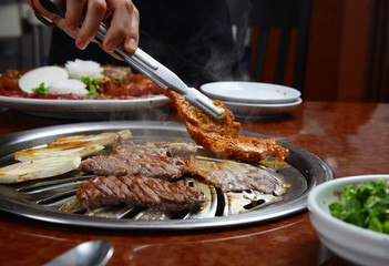 Korean cuisine : barbecue grill