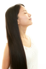 Naklejka premium ロングヘアの女性