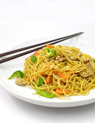 Chinese fried noodles