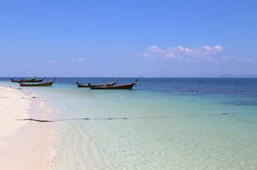 Fototapeta na wymiar Clear water and blue sky. Lipe island, Thailand.