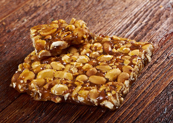 Peanut brittle sweet hard