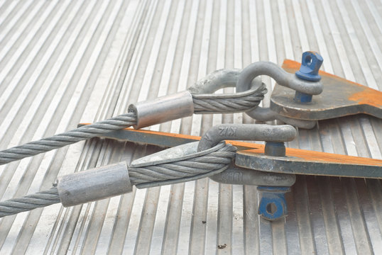 Industrial Cable with Shackle