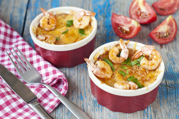 Julienne with cheese and shrimps