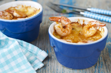 Julienne with cheese and shrimps