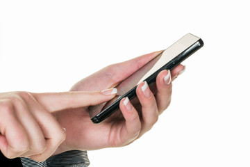 Auf Mobil Telefon wird SMS geschrieben © Gina Sanders