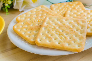 Cracker