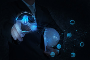 Businessman working with a Cloud Computing diagram on the new co