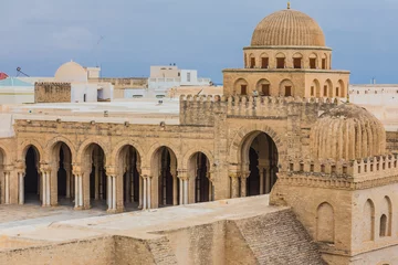 Fotobehang moskee in Kairouan, Tunesië © pavel068
