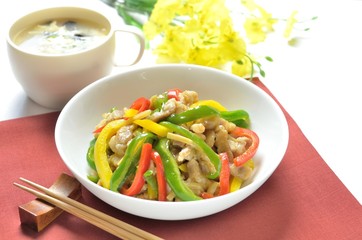 青椒肉絲