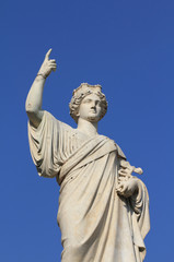 Statue du sommet de la fontaine - Place Royale - Nantes