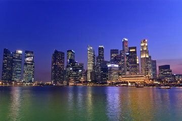 Fototapeta premium Panoramę Singapuru w Marina Bay