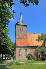 Bad Bramstedt: Maria-Magdalenen-Kirche (1260, Schlesw.-H.)